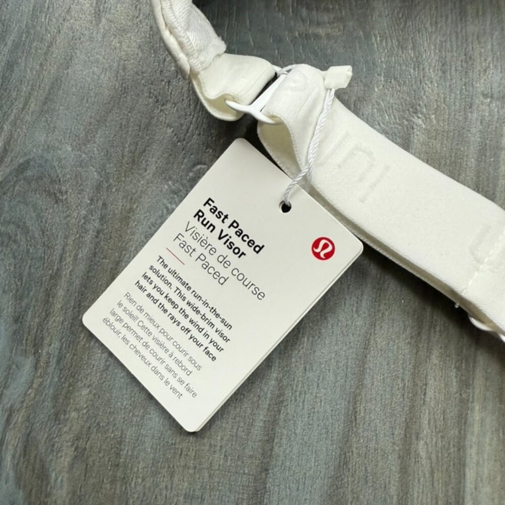 NWT Lululemon White Fast Paced Run Visor - Picture 4 of 5
